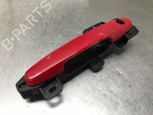 front-left-exterior-door-handle-toyota-aygo-_b4_-10-kgb40-2014-12425136 main image