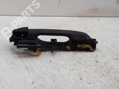 Used Front left exterior door handle Front left exterior door handle TOYOTA YARIS (_P13_) 1.0 (KSP130_, KSP130) (69 hp) 10833833 10833833