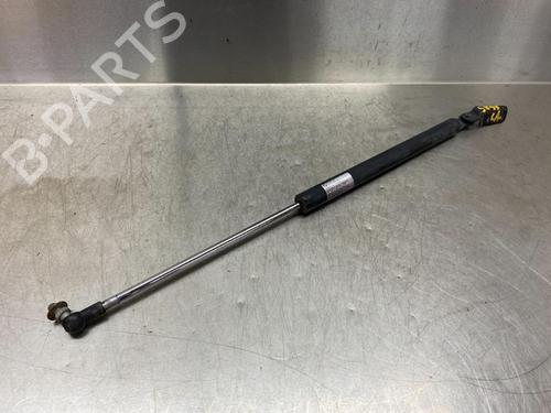Used Tailgate lift support SUBARU FORESTER (SG_) 2.0 X AWD (SG5) (158 hp) 13182769