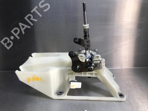 Used Gear lever MAZDA 3 Saloon (BM_, BN_) 2.0 (120 hp) 10848418
