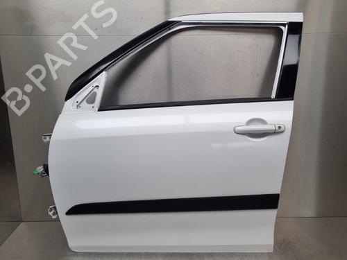 Dør venstre fortil SUZUKI SWIFT IV (FZ, NZ) 1.2 (AZH412, ZC72S) (94 hp) 33181210