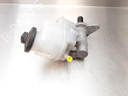 Brake master cylinder TOYOTA RAV 4 III (_A3_) 2.2 D 4WD (ALA30_, ALA30R) | BP10846801M77 
