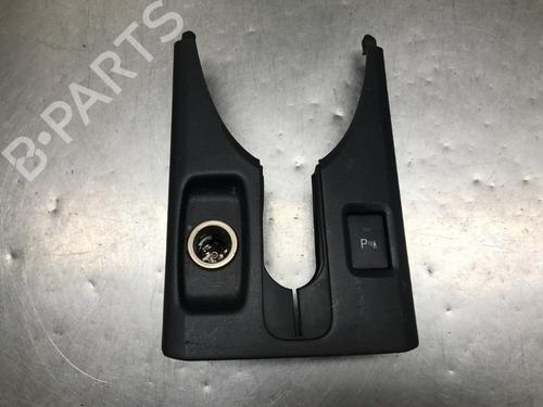 Used Other Other TOYOTA AURIS (_E15_) 1.8 Hybrid (ZWE150_, ZWE150R) (136 hp) 33218230 33218230