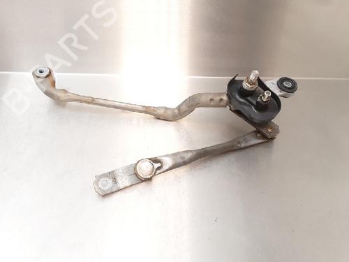 Used Front wipers mechanism SUBARU TREZIA 1.3 (NSP120X, NSP120L) (99 hp) 10846350