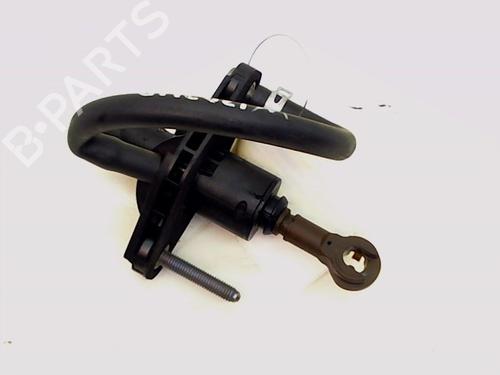 Used Clutch slave cylinder SUZUKI SWIFT IV (FZ, NZ) 1.2 (AZH412, ZC72S) (94 hp) 13167326