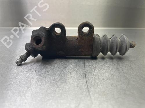 Clutch slave cylinder TOYOTA COROLLA Saloon (_E12_) 1.6 VVT-i (ZZE121_, ZZE121R) | BP13179308M113 