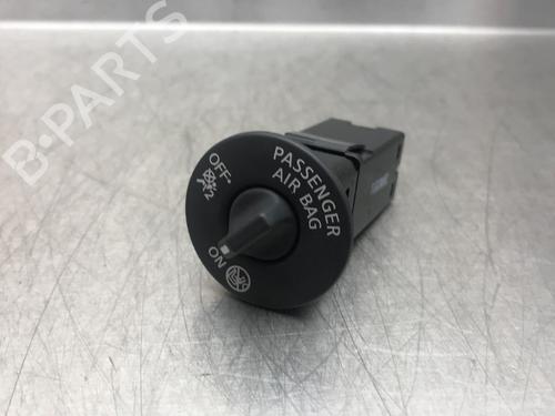 Used Switch NISSAN MICRA V (K14) 1.0 IG-T 100 (101 hp) 15108188