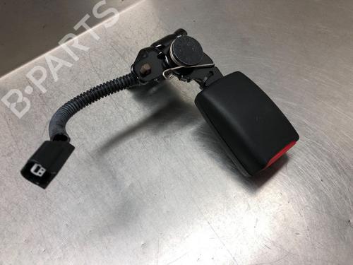 Used Seat buckle HONDA CIVIC IX (FK) 1.4 i-VTEC (FK1) (99 hp) 13183611