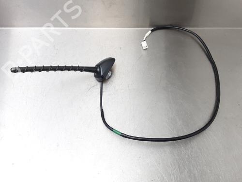 Used Antenna/Base TOYOTA AURIS (_E18_) 1.8 Hybrid (ZWE186_, ZWE186R) (136 hp) 13177719