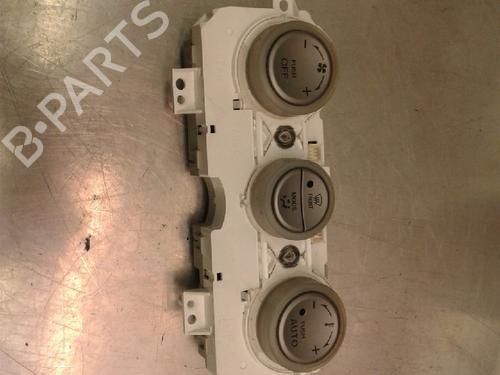 AC Styreenhet / Manøvreringsenhet MAZDA 6 Hatchback (GG) 1.8 (120 hp) 10826782