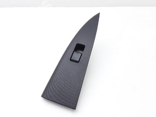 Used Switch Switch NISSAN NOTE (E11, NE11) 1.4 (88 hp) 10839419 10839419