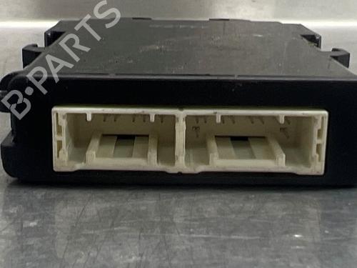Electronic module TOYOTA YARIS (_P13_) 1.0 (KSP130_, KSP130) | BP17641957M83 