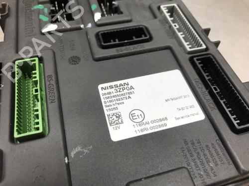 Switch NISSAN LEAF (ZE1) Electric | BP25148965I30 