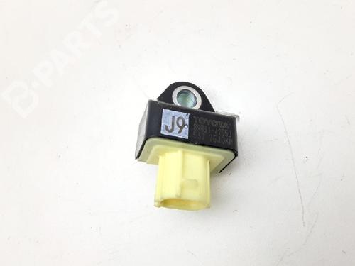 electronic-sensor-toyota-rav-4-v-_a5_-_h5_-25-hybrid-axah52-8983147050-2018-10840969 main image