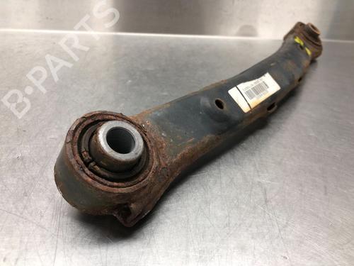 Right rear suspension arm HYUNDAI i30 (GD) 1.4 | BP13183689M15 