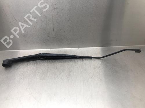 Front windshield wiper arm CHEVROLET CRUZE (J300) 1.8 | BP13692466C143 