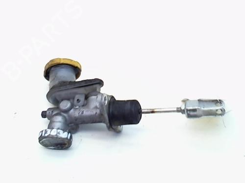 Used Clutch slave cylinder SUBARU FORESTER (SG_) 2.0 X AWD (SG5) (158 hp) 13178886