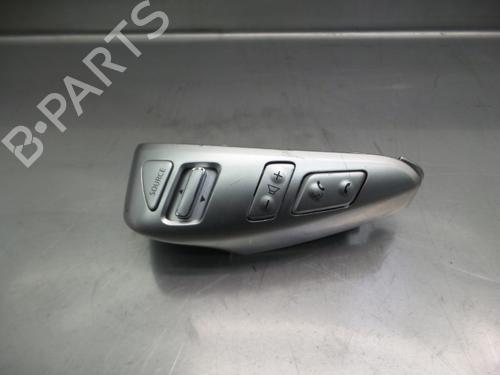 Used Steering wheel controls NISSAN NOTE (E12) 1.2 (80 hp) 13168896