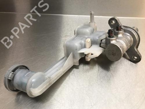 Brake master cylinder SUZUKI SX4 (EY, GY) 1.6 VVT (RW416, YA21S) | BP10856250M77 