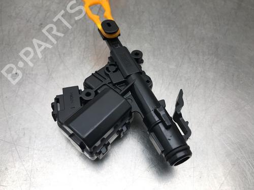 Fuel door actuator LEXUS IS III (_E3_) 300h (AVE30_, AVE30R) | BP13567767E18 
