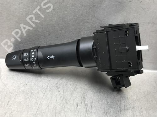 Forlygtekontakt MITSUBISHI MIRAGE / SPACE STAR VI Hatchback (A0_A) 1.0 (A05A) (71 hp) 15085169