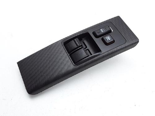 Used Switch Switch TOYOTA COROLLA Verso (ZER_, ZZE12_, R1_) 1.6 (ZNR10_, ZNR10R) (110 hp) 10832524 10832524