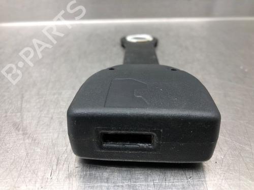 Seat buckle TOYOTA COROLLA Verso (ZER_, ZZE12_, R1_) 1.6 (ZNR10_, ZNR10R) | BP17062472I32 