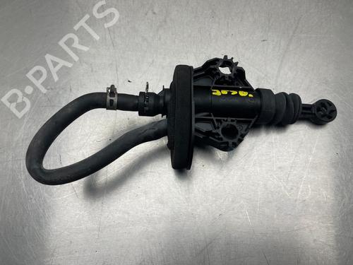 Clutch slave cylinder SUZUKI BALENO (FW, EW) 1.0 (A1K310) | BP13182596M113 