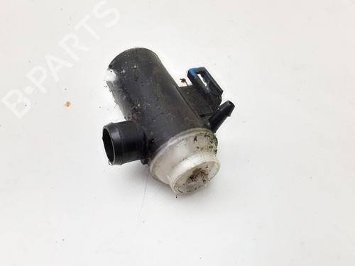 Used Washer pump Washer pump 13174400 13174400