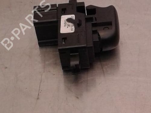 Switch NISSAN JUKE (F15) 1.6 | BP10825590I30