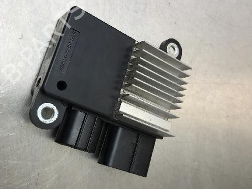 Module électronique TOYOTA YARIS (_P13_) 1.5 Hybrid (NHP130_) (101 hp) 13177683
