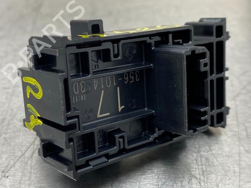 Switch TOYOTA YARIS (_P21_, _PA1_, _PH1_) 1.5 Hybrid (MXPH11) | BP10858462I30 