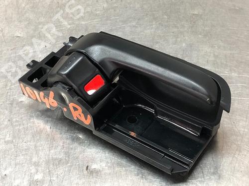 Used Front right exterior door handle SUZUKI CELERIO (LF) 1.0 (AVK310) (68 hp) 13610456