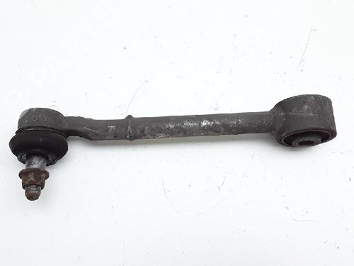 Used Right rear suspension arm TOYOTA AURIS (_E18_) 1.2 (NRE185_, NRE185R) (116 hp) 13178511