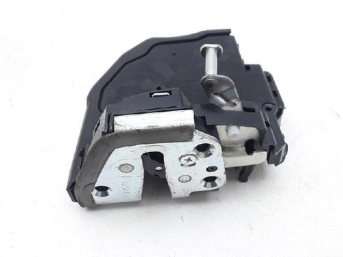 Used Rear right lock TOYOTA RAV 4 III (_A3_) 2.2 D 4WD (ALA30_, ALA30R) (177 hp) 13172714