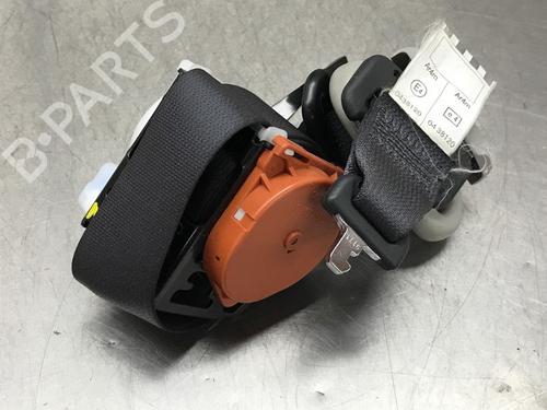 Used Rear center seatbelt TOYOTA URBAN CRUISER (_P1_) 1.33 (NSP110_, NSP110) (101 hp) 13181697