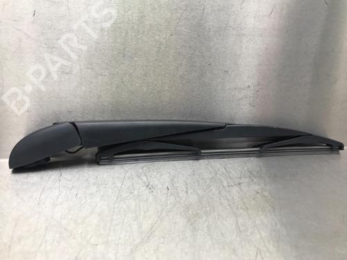 Used Rear windshield wiper arm Rear windshield wiper arm 13185821 13185821