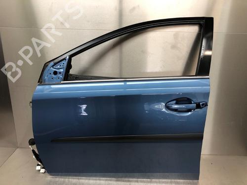 Used Left front door TOYOTA AURIS (_E18_) 1.8 Hybrid (ZWE186_, ZWE186R) (136 hp) 33181076