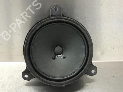 Used Speaker SUBARU TREZIA 1.3 (NSP120X, NSP120L) (99 hp) 12052847