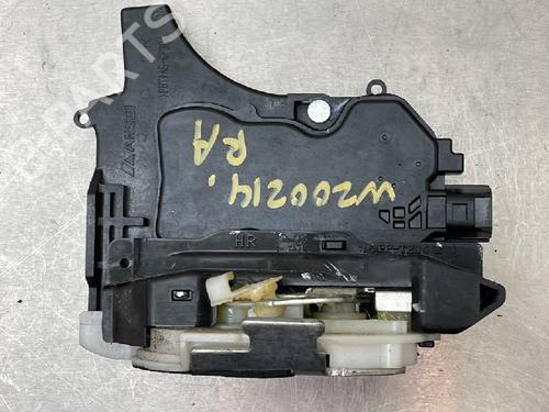 Rear right lock MITSUBISHI OUTLANDER II (CW_W) 2.4 (CW5W) | BP13176687C99 