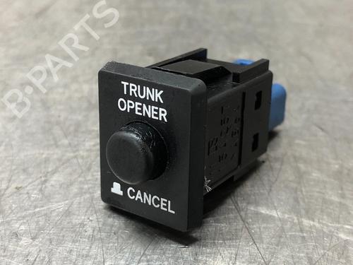 Used Switch LEXUS IS III (_E3_) 300h (AVE30_, AVE30R) (223 hp) 13567701