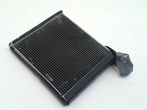 Used Air conditioning evaporator TOYOTA AURIS (_E15_) 1.6 (ZRE151_, ZRE151R) (124 hp) 11778845