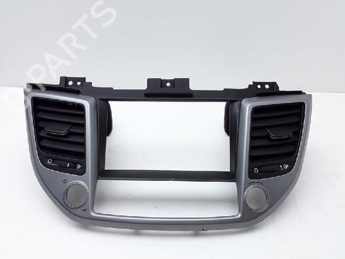 Used Air vent HYUNDAI TUCSON (TL, TLE) 2.0 CRDi (136 hp) 13173924