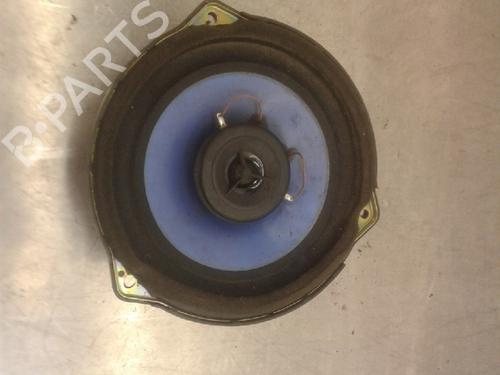 Used Speaker KIA SORENTO I (JC) 2.5 CRDi 4WD (140 hp) 10829283