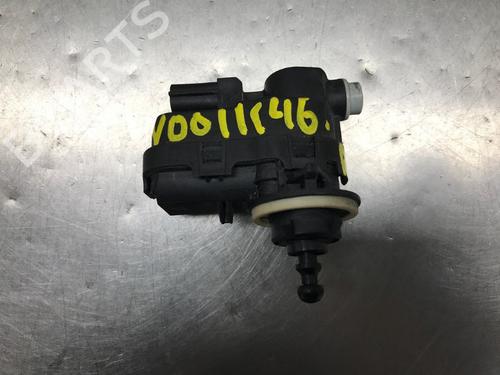 Used Headlight adjuster motor TOYOTA YARIS (_P21_, _PA1_, _PH1_) 1.5 Hybrid (MXPH10, MXPH11) (116 hp) 33181380