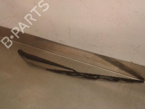 Used Front windshield wiper arm CHEVROLET AVEO / KALOS Hatchback (T250, T255) 1.2 (84 hp) 13170358