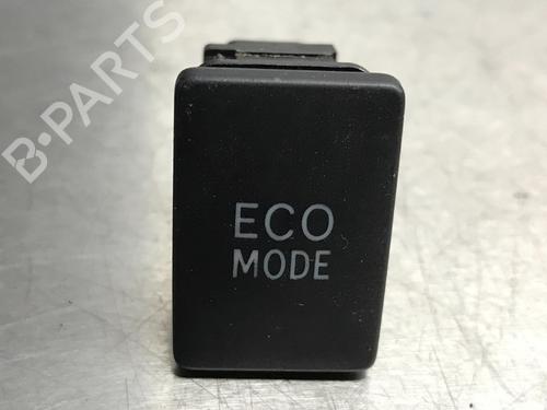 Used Switch TOYOTA YARIS (_P13_) 1.5 Hybrid (NHP130_, NHP130) (101 hp) 10852404