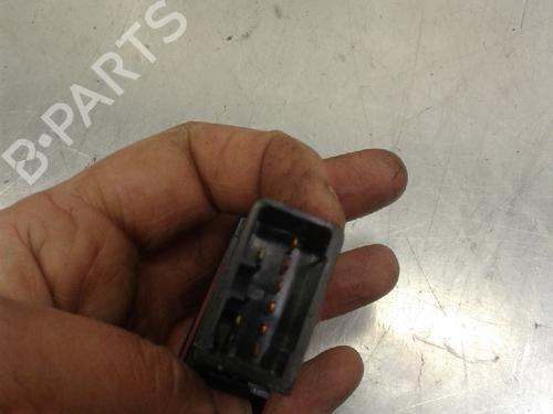 Warning switch KIA SPORTAGE II (JE_, KM_) 2.0 i 16V | BP13169741I22 