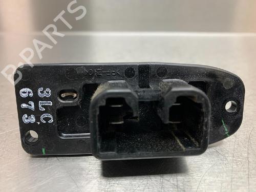 Used Heater resistor TOYOTA IQ (_J1_) 1.0 (KGJ10_, KGJ10R) (68 hp) 11779654