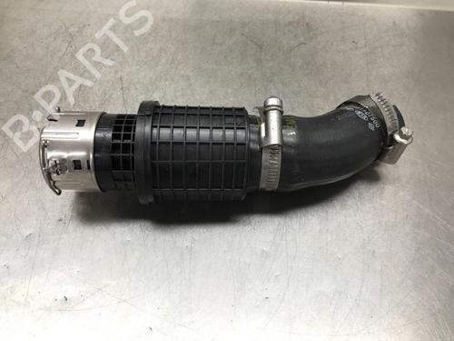 Used Intercooler pipe Intercooler pipe 13182069 13182069